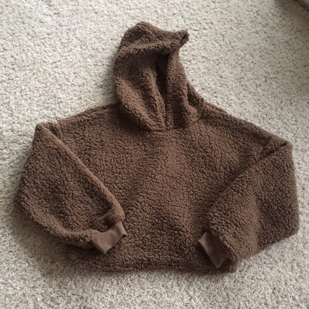 Brown cropped fluffy hoodie